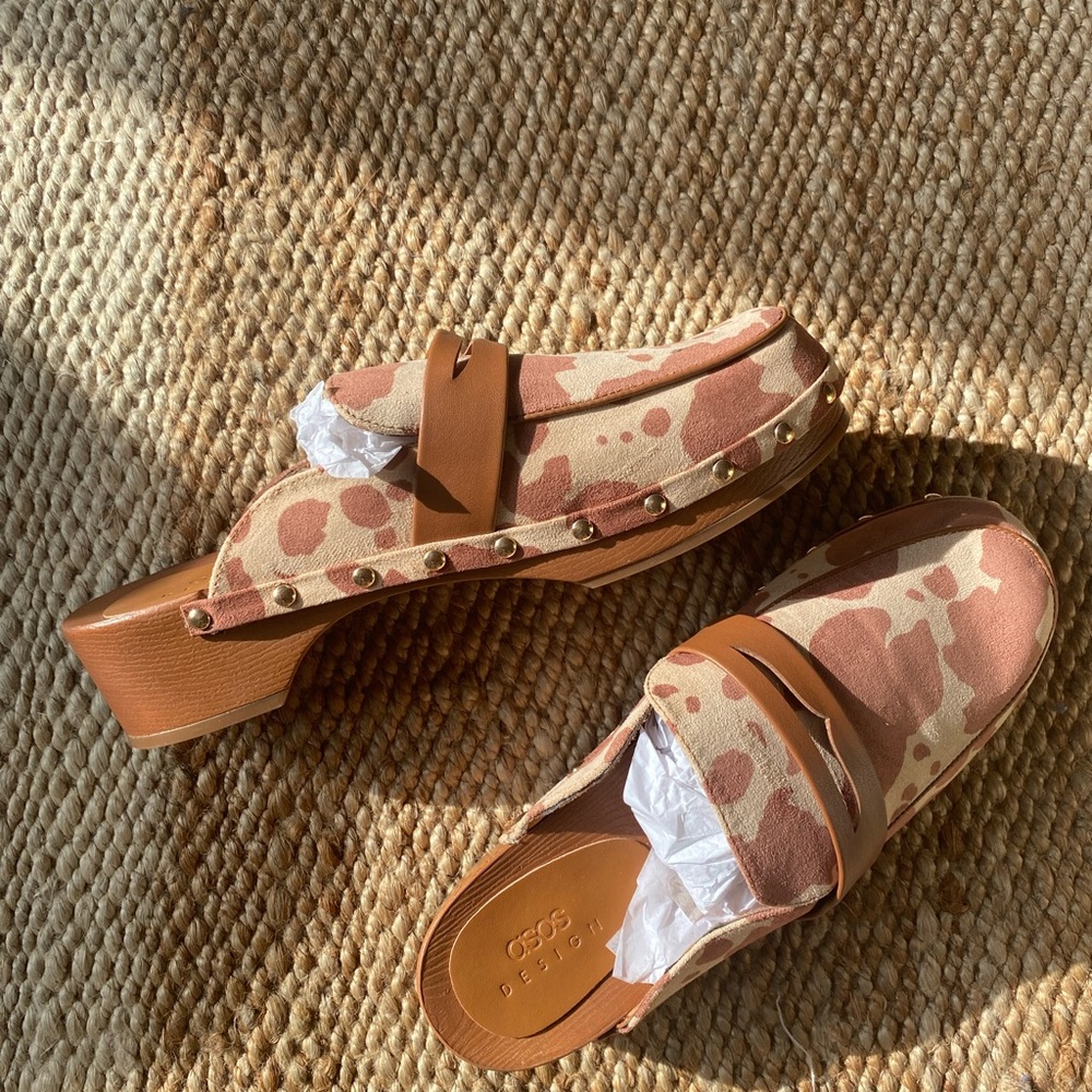 ASOS Design Brown cow print clogs NWT